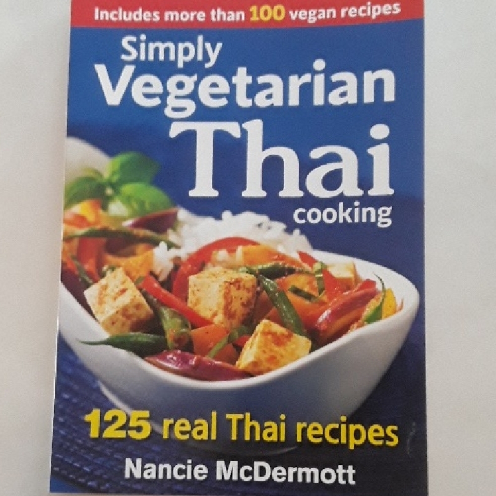 Simply Vegetarian Thai Cooking Book